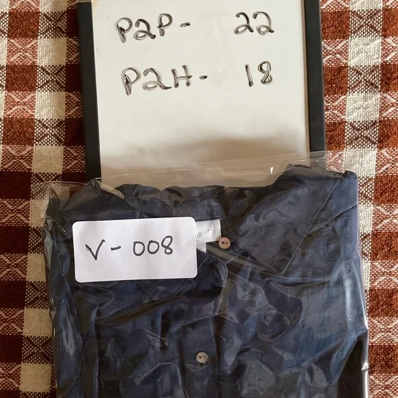 J. Jill Navy Button-Down Shirt. Size 2X - Picture 9 of 9